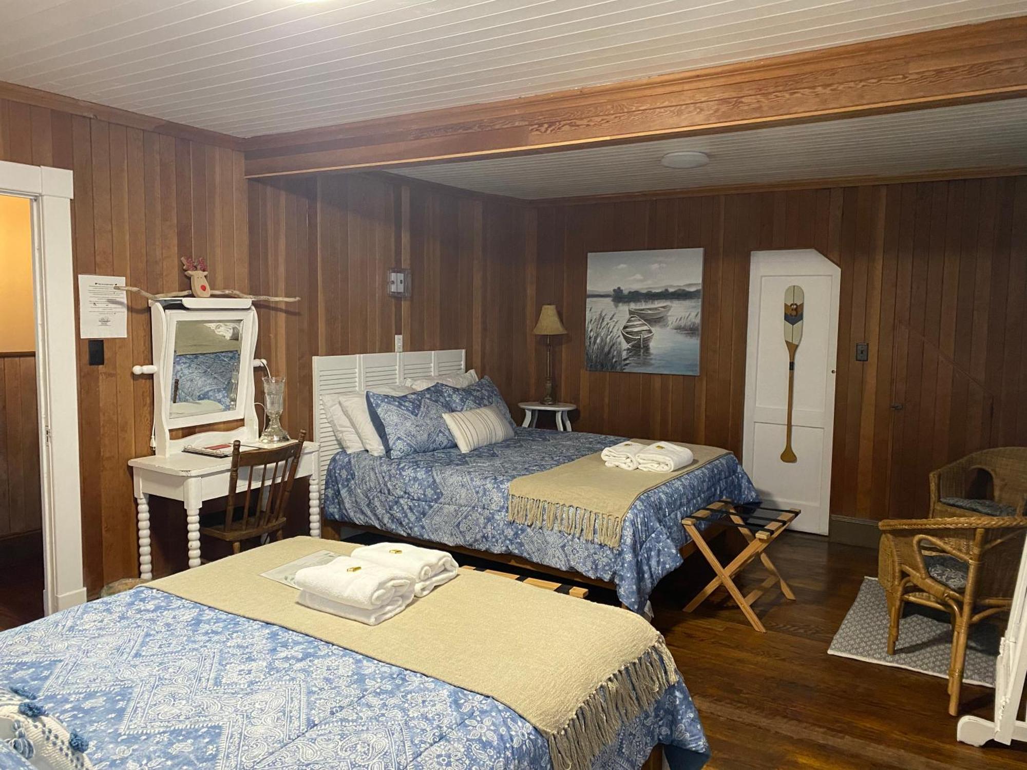 De La Baie Hatee Bed & Breakfast