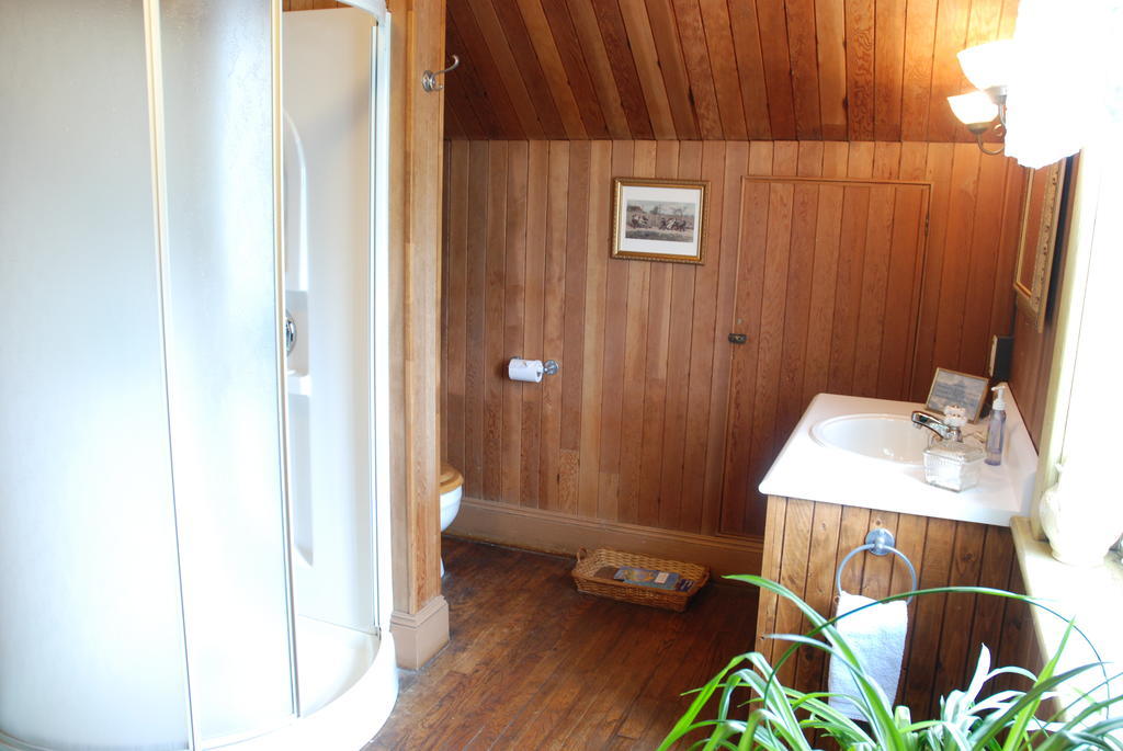 Bed & Breakfast De La Baie Hatee 3*